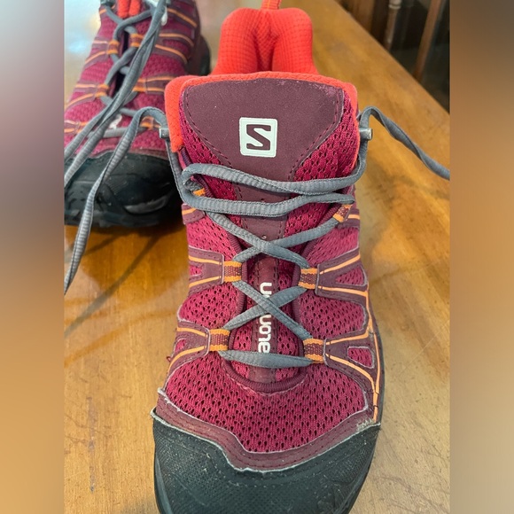 Salomon X-Ultra Trail Hiking Shoes Womens Size US 7 Cranberry - Picture 4 of 7